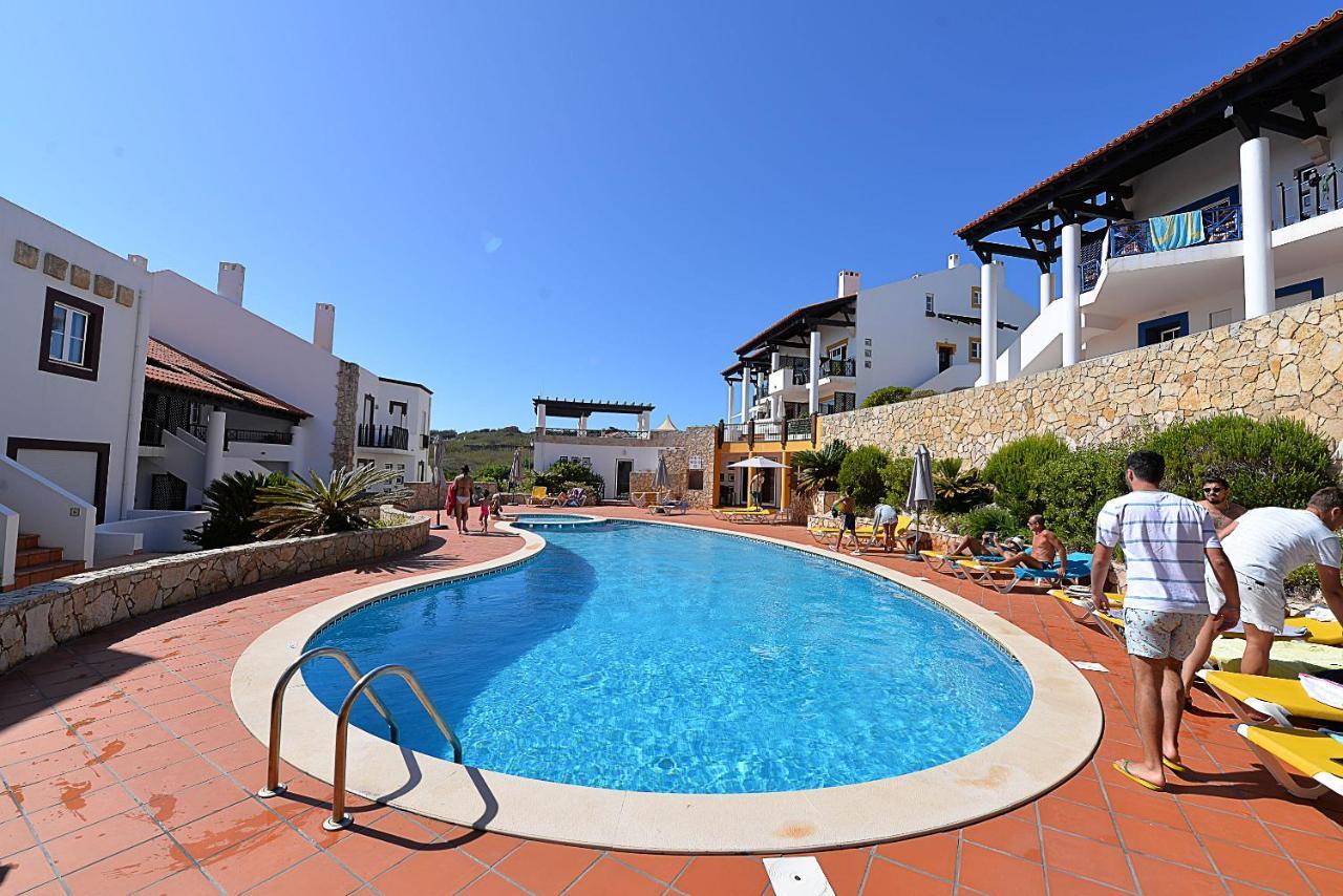 Paddle - Sea View Apartment With 3 Pools, Tennis & Squash Court São Martinho do Porto Extérieur photo